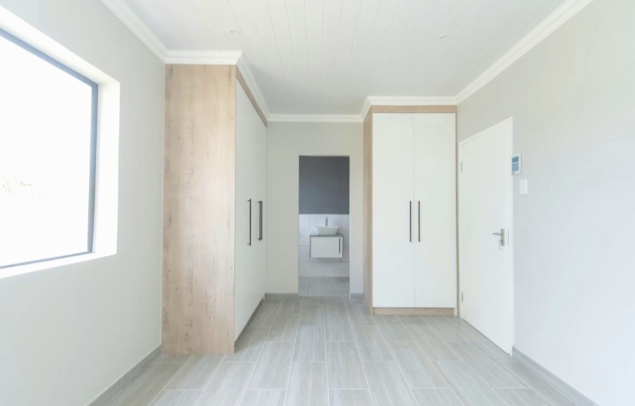 3 Bedroom Property for Sale in Fairview Eastern Cape